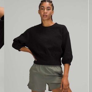 Lululemon Black Textured Creneck Pullover Sweatshirt | Size 2